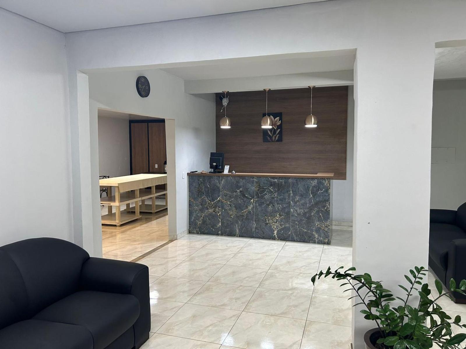 Cerrado Plaza Hotel -دورادوس المظهر الخارجي الصورة